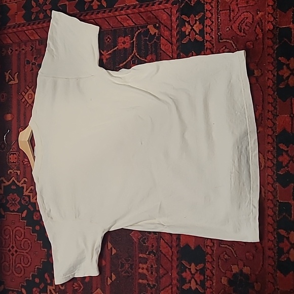 VINTAGE PHI DELTA KAPPA SORORITY INC. T-SHIRT - Picture 5 of 5